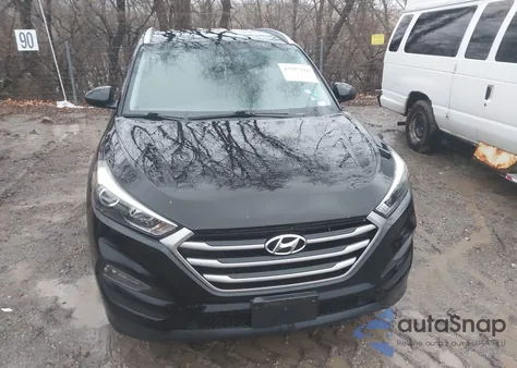 2017 Hyundai Tucson Se из США, поврежденный, VIN KM8J3CA41HU433762